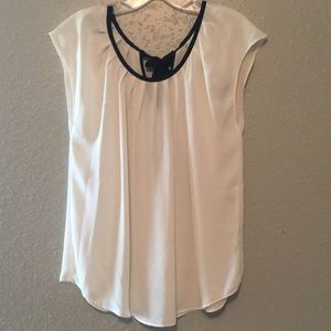 Lauren Conrad top